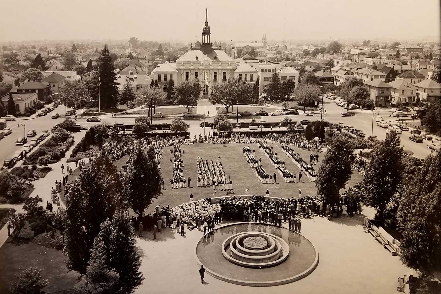 00-berkeley-civic-center-park-ca1950