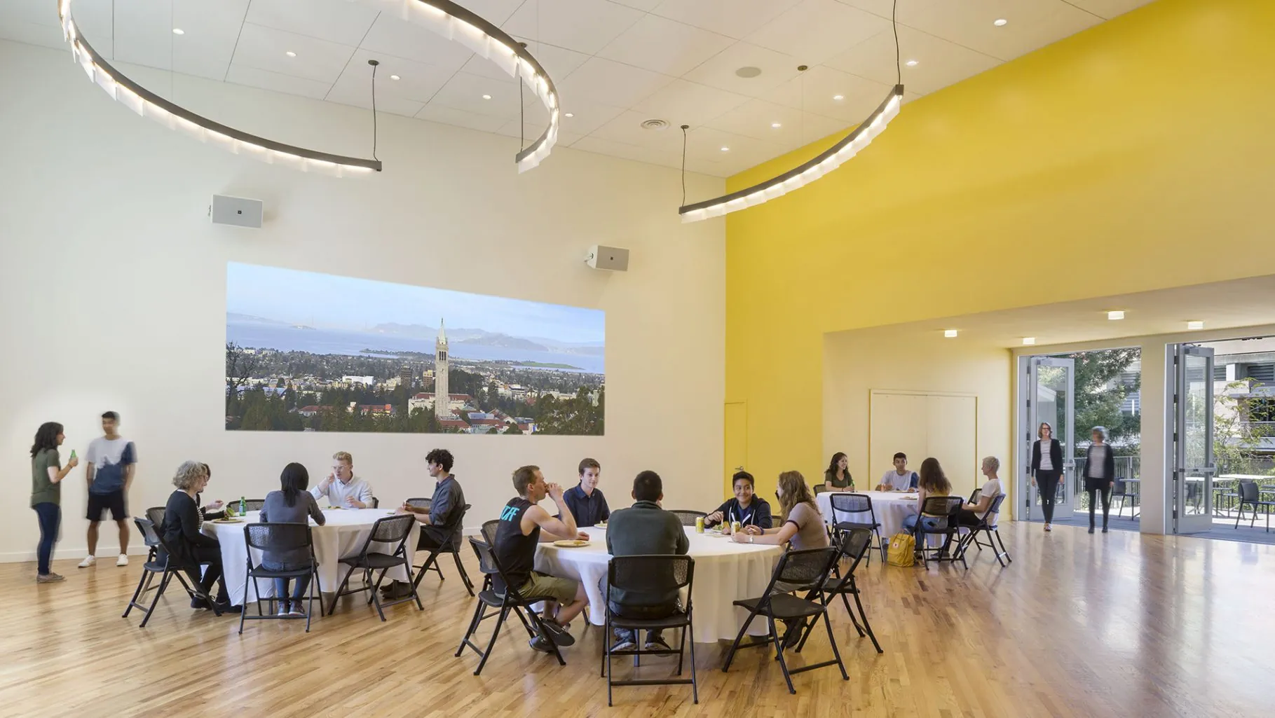 Berkeley Hillel dining hall