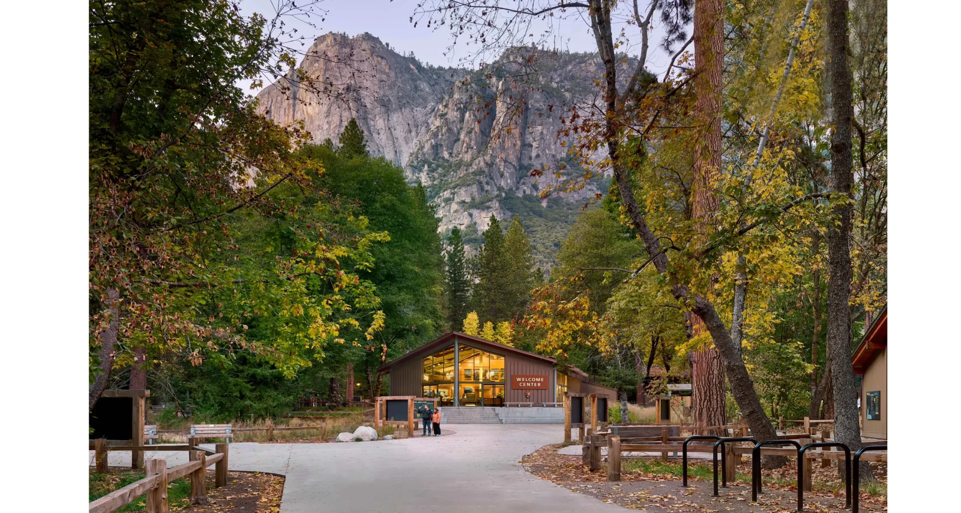 Yosemite Valley Welcome Center, Yosemite National Park, California - view 5
